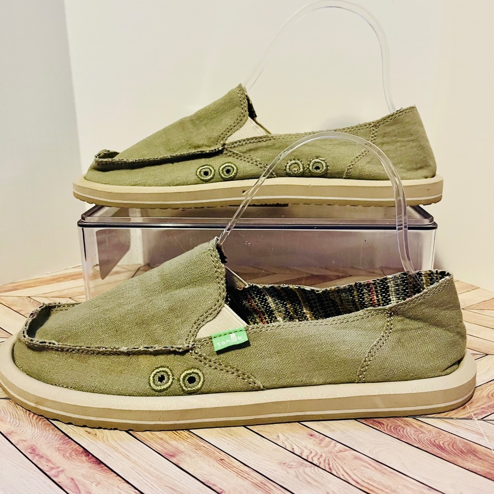 Sanuk Donna Hemp Sidewalk Surfer Womens 7 EU 38 Olive Green Canvas Slip On Shoes